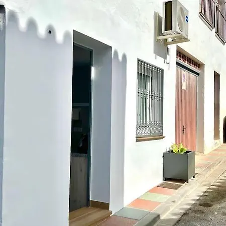 Apartamento Nuevo Y Centrico Frigiliana Exterior photo